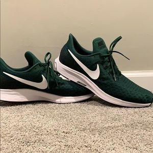 Nike Men’s Zoom Air Pegasus 35 (Green)